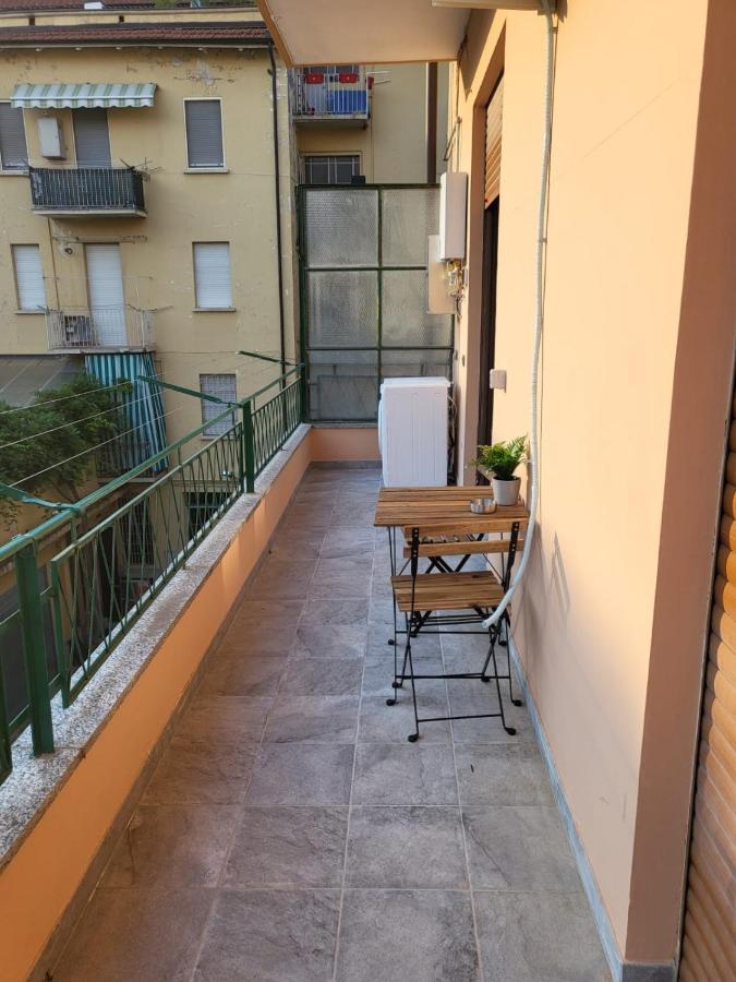 Hostel Torino Екстер'єр фото
