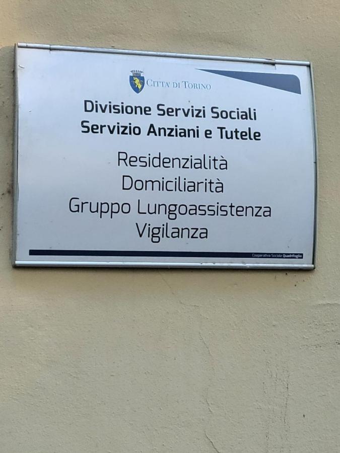 Hostel Torino Екстер'єр фото