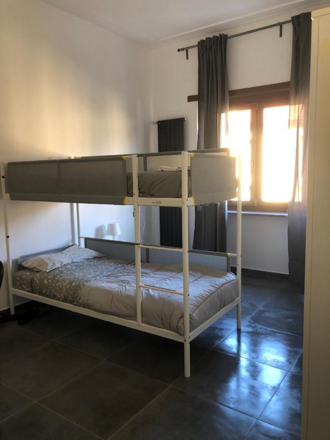 Hostel Torino Екстер'єр фото